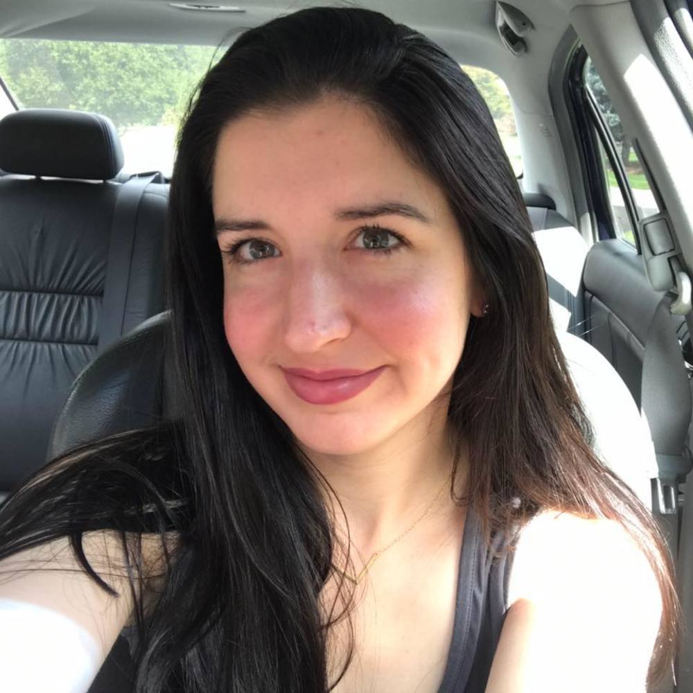 Meet your Posher, Lauren